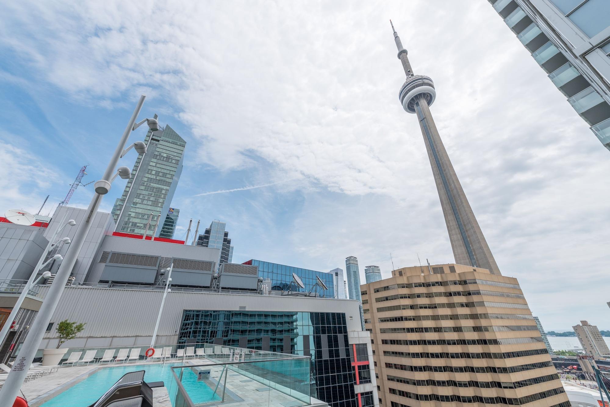 Grand Royal Condos - Cn Tower Toronto Luaran gambar