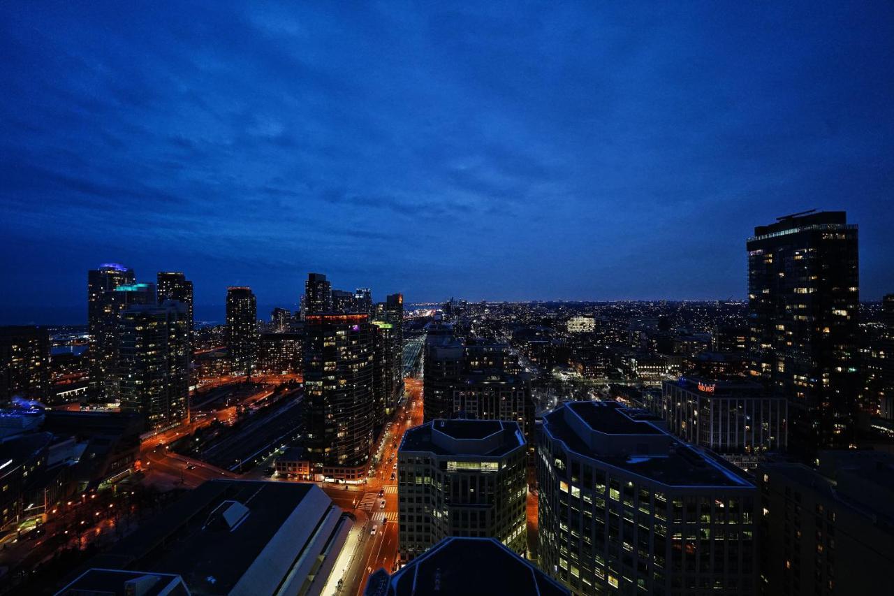 Grand Royal Condos - Cn Tower Toronto Luaran gambar