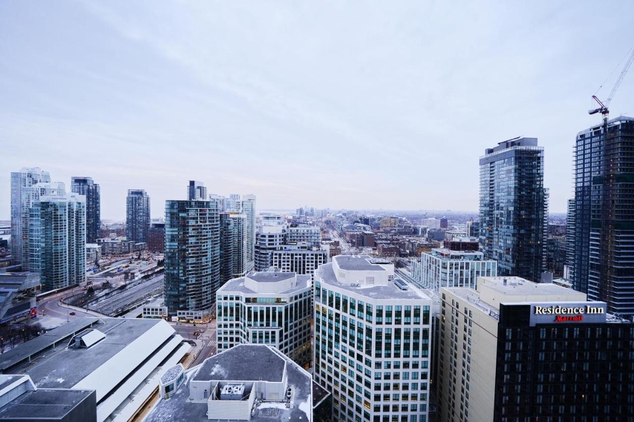Grand Royal Condos - Cn Tower Toronto Luaran gambar